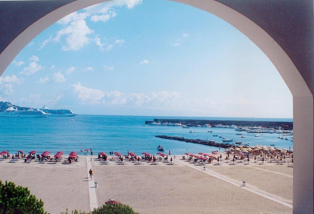 Sporting Baia Hotel Giardini Naxos Exteriér fotografie